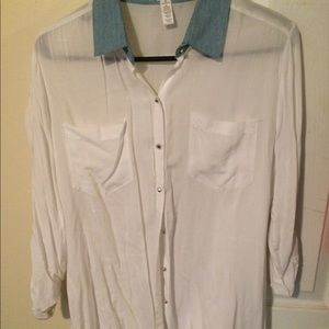 White button down cotton top